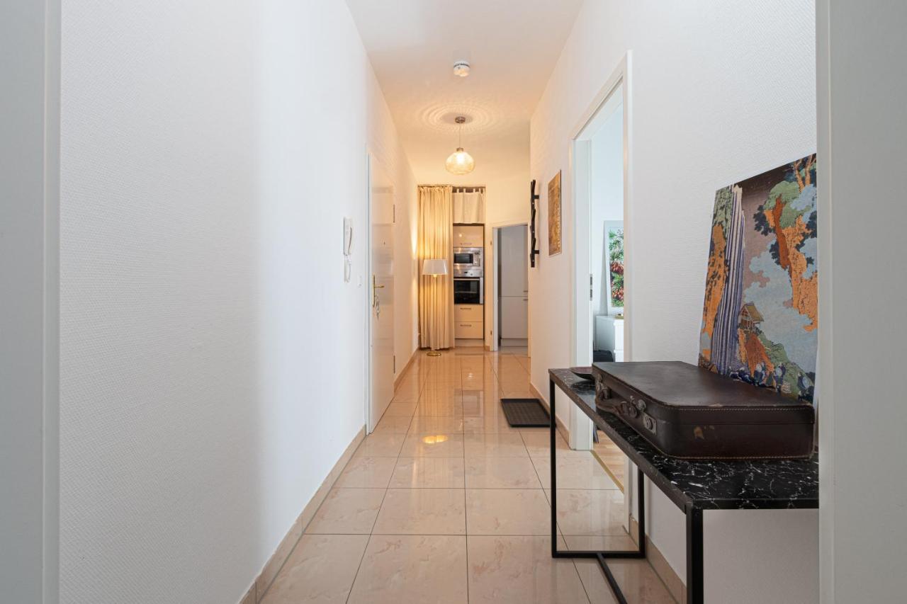 Ruhige Wohnung In Zentraler Lage - Quiet Flat In A Central Location Магдебург Екстериор снимка