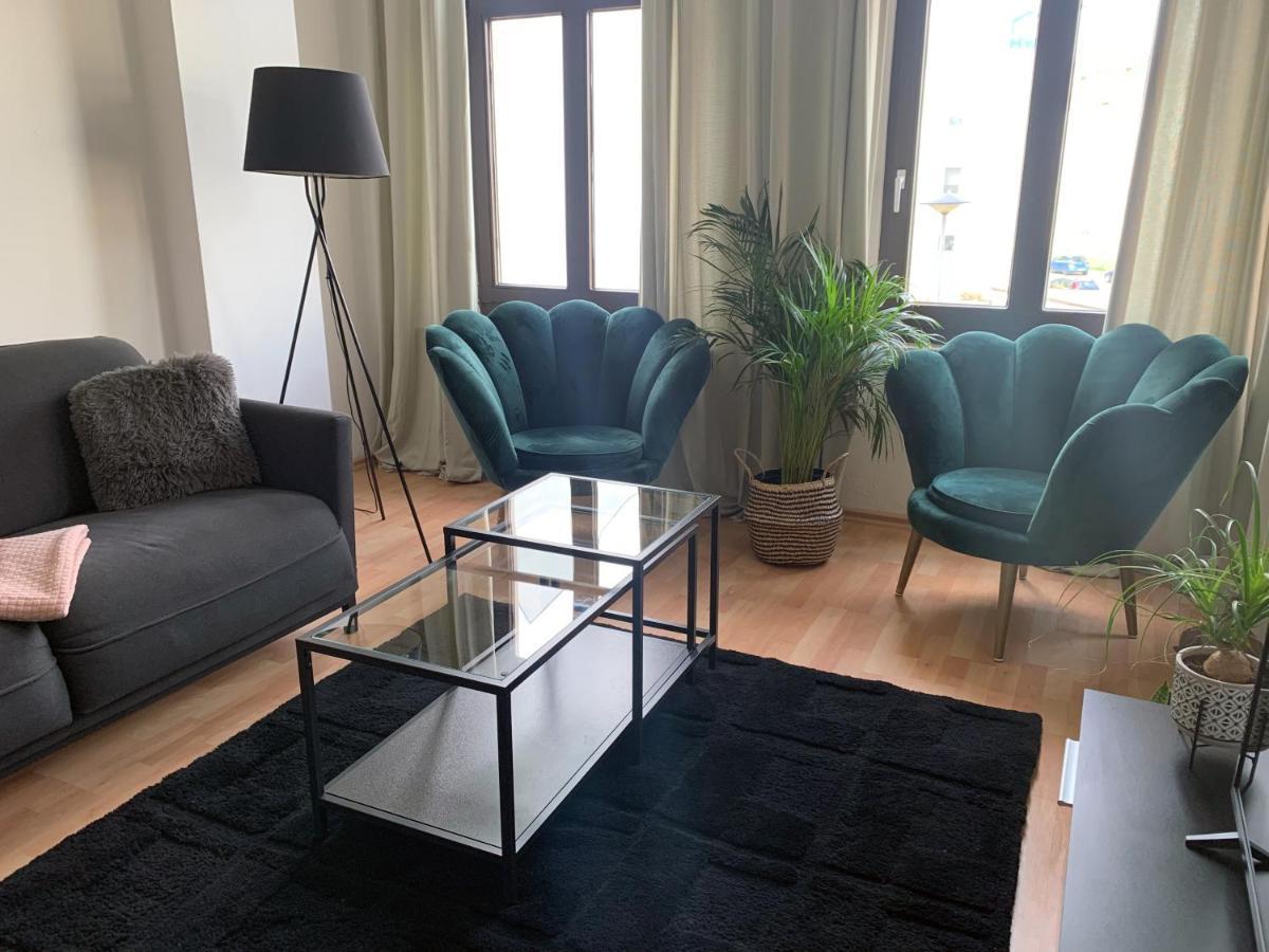 Ruhige Wohnung In Zentraler Lage - Quiet Flat In A Central Location Магдебург Екстериор снимка